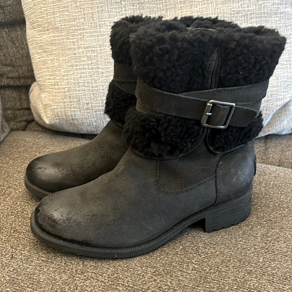 UGG BLAYRE III LEATHER WOOL BLACK FULLY LINED ANKLE MID ZIP BOOTS SIZE‎ 6…